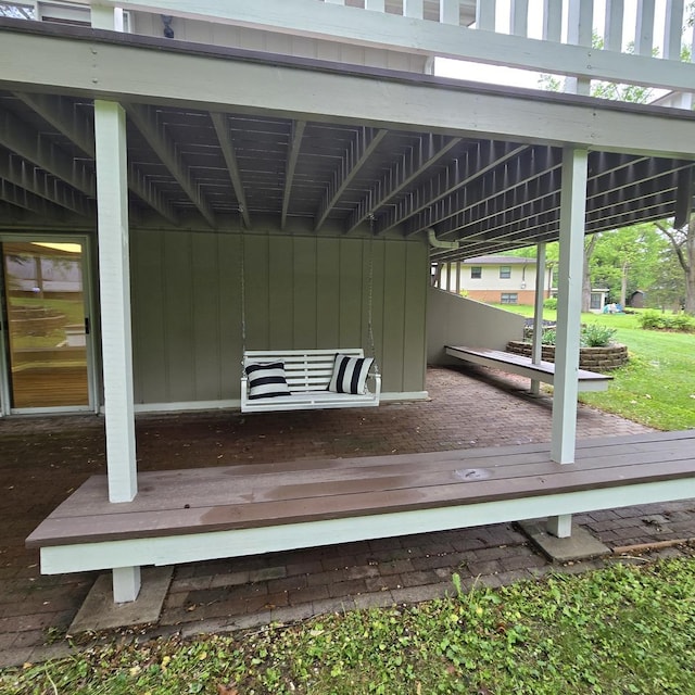 1810 Sylvan Ct, Freeport, IL 61032 - view of deck