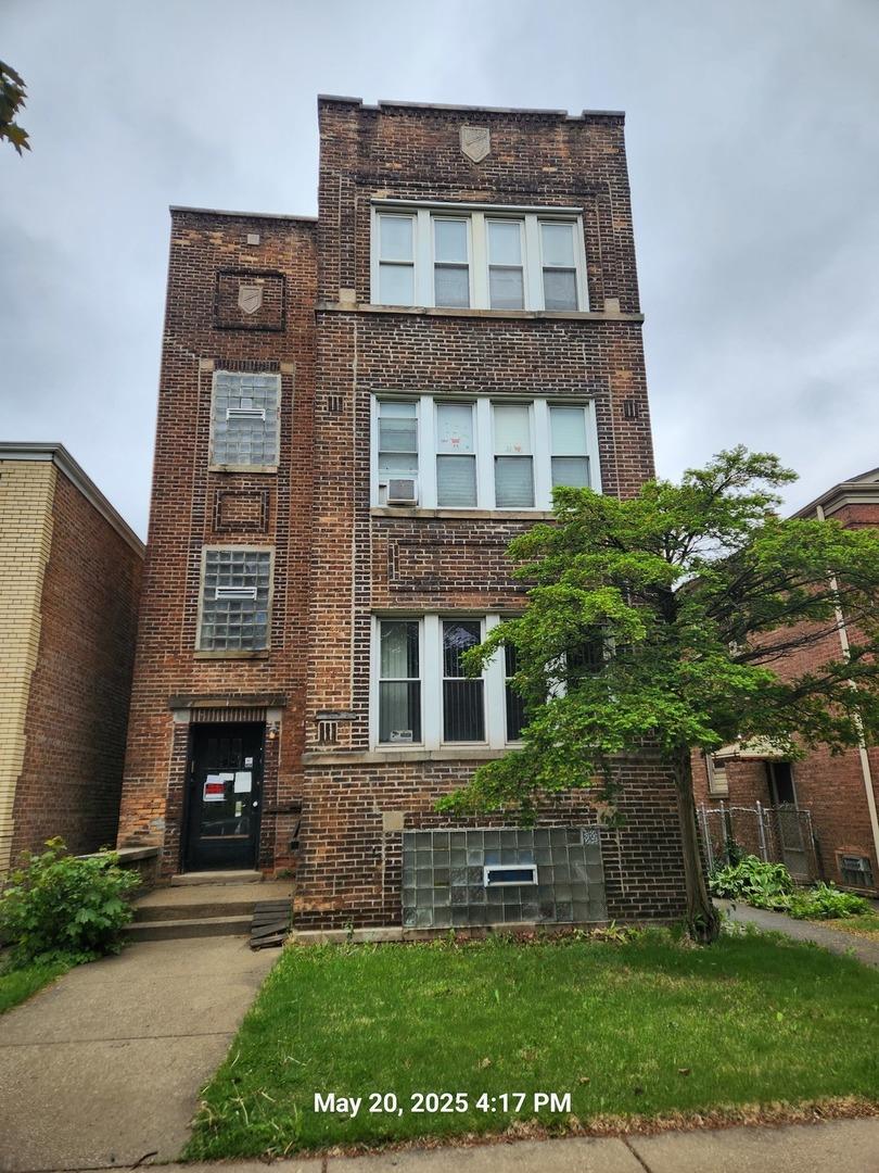 10320 S Vernon Ave, Chicago, IL 60628 - photo 1