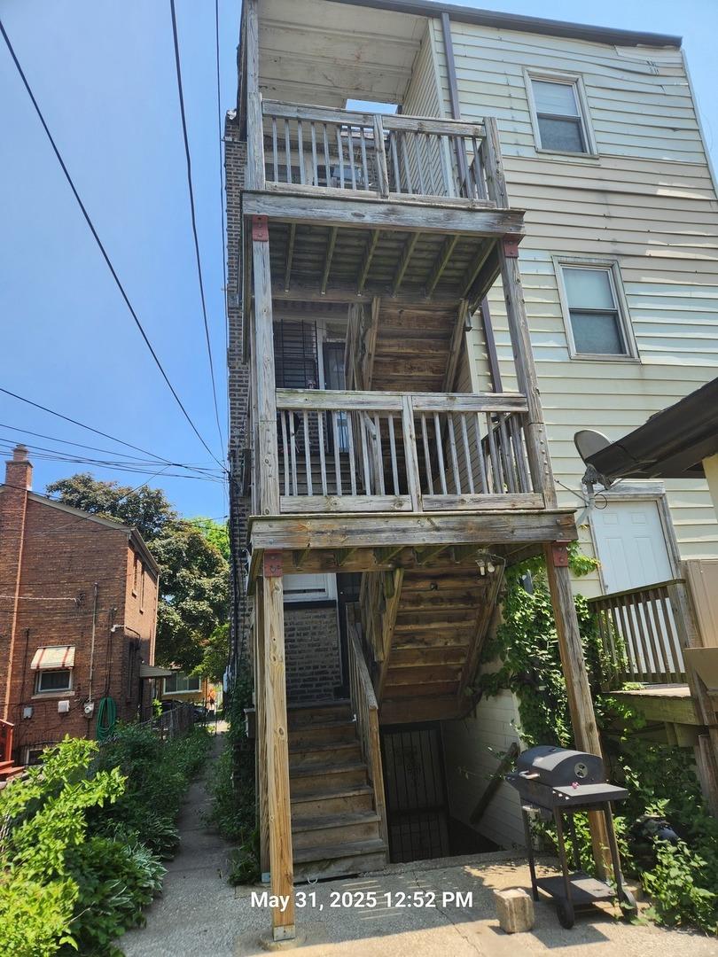 10320 S Vernon Ave, Chicago, IL 60628 - photo 2