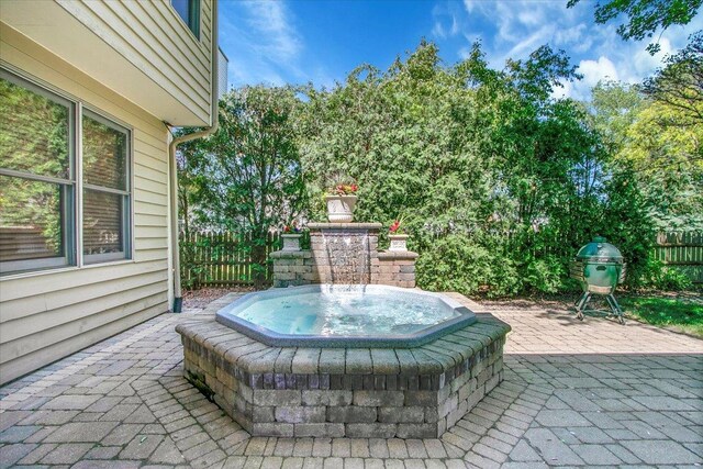 2551 Doncaster Dr, Aurora, IL 60504 - view of patio / terrace featuring an outdoor hot tub