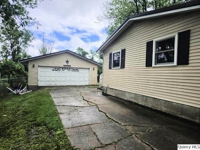 1930 Church St, Hamilton, IL 62341 - photo 23