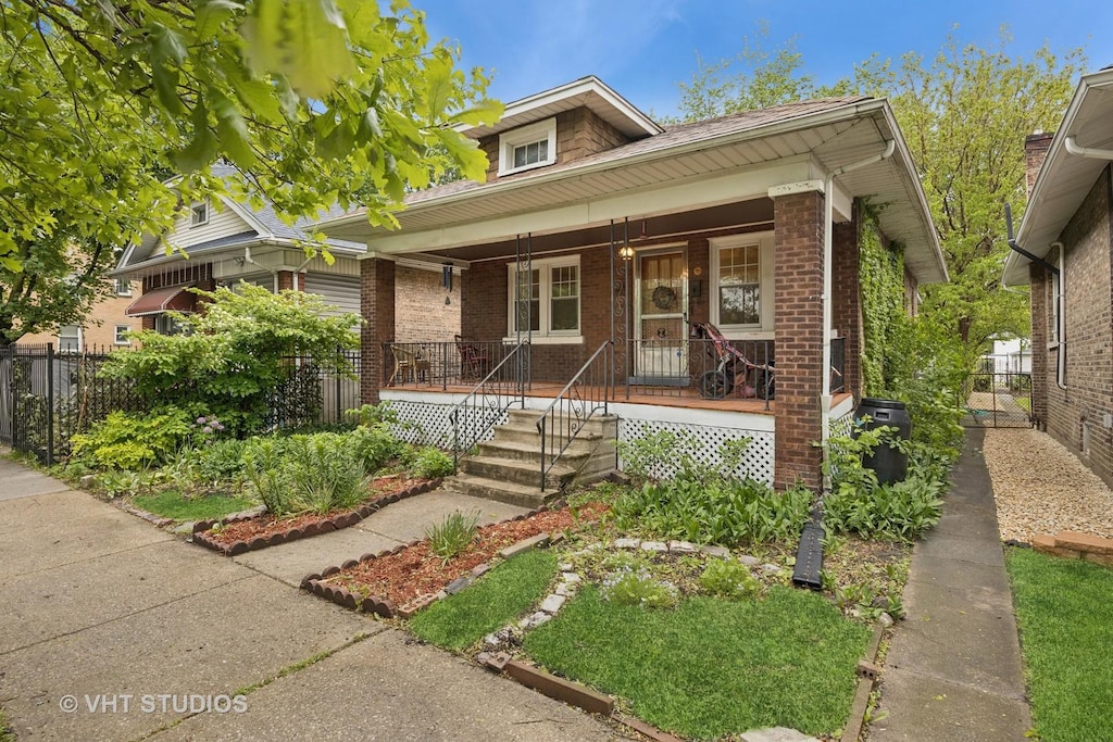928 S Mayfield Ave, Chicago, IL 60644 - photo 1