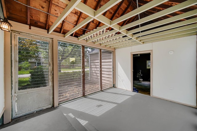 402 Miami St, Joliet, IL 60432 - unfurnished sunroom featuring lofted ceiling
