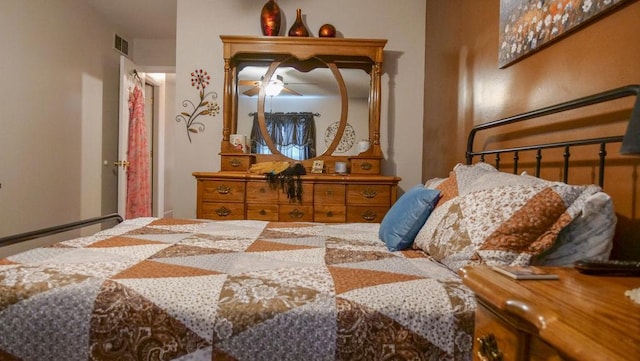 29 N Deer Lk N, Villa Grove, IL 61956 - view of bedroom