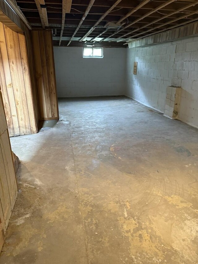 6480 11th St, Rockford, IL 61109 - photo 16