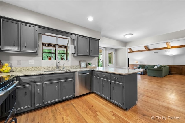 39W889 Deer Run Dr, Saint Charles, IL 60175 - kitchen featuring stainless steel dishwasher, a sink, a peninsula, light wood finished floors, and open floor plan