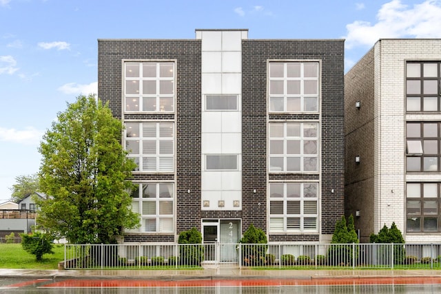 2431 W Belmont Ave Unit 3E, Chicago, IL 60618 - view of property