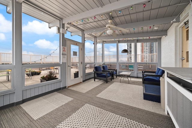 6157 N Sheridan Rd Unit 5G, Chicago, IL 60660 - sunroom with a ceiling fan and beam ceiling