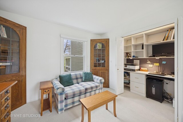 22585 N Ruth Ct, Kildeer, IL 60047 - living room featuring light carpet and an office area