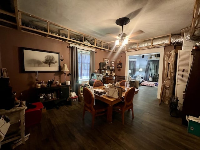 207 W 2nd St, Broadlands, IL 61816 - dining area with ceiling fan and wood finished floors