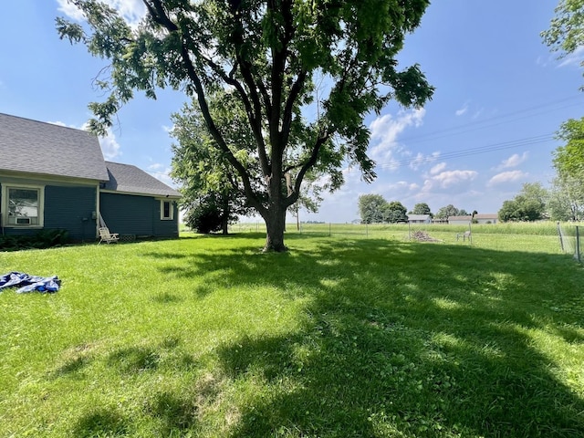 207 W 2nd St, Broadlands, IL 61816 - view of grassy yard