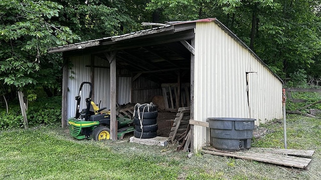 15501 Bishop Rd, Morrison, IL 61270 - view of pole building