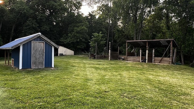 15501 Bishop Rd, Morrison, IL 61270 - view of green lawn