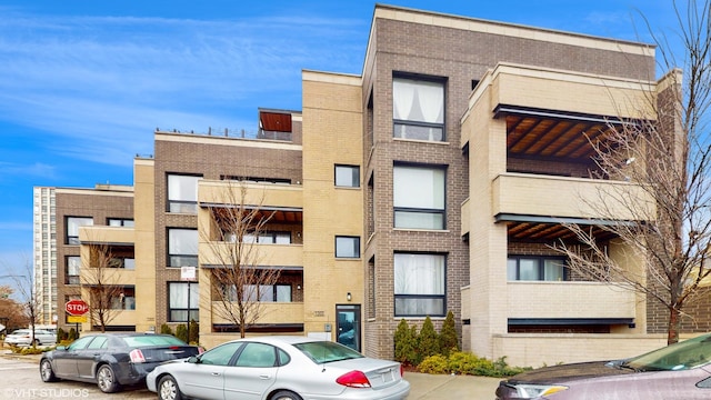 1203 W Superior St Unit 1C, Chicago, IL 60642 - view of apartment building / complex