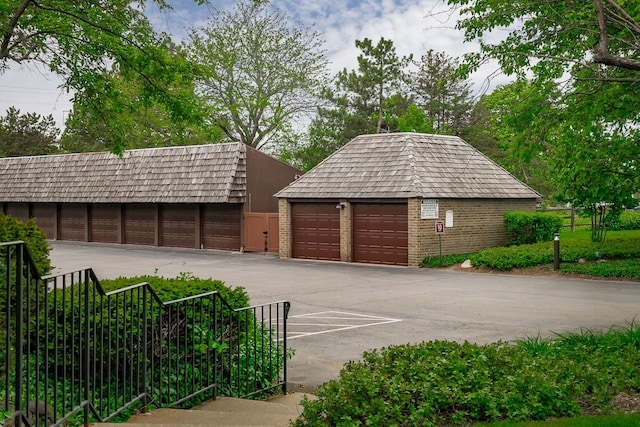 1700 Northfield Sq Unit C, Northfield, IL 60093 - view of garage
