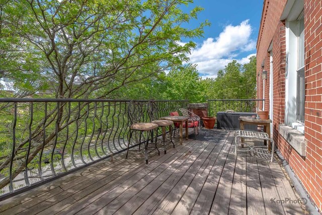 4137 S Prairie Ave Unit 3, Chicago, IL 60653 - view of deck