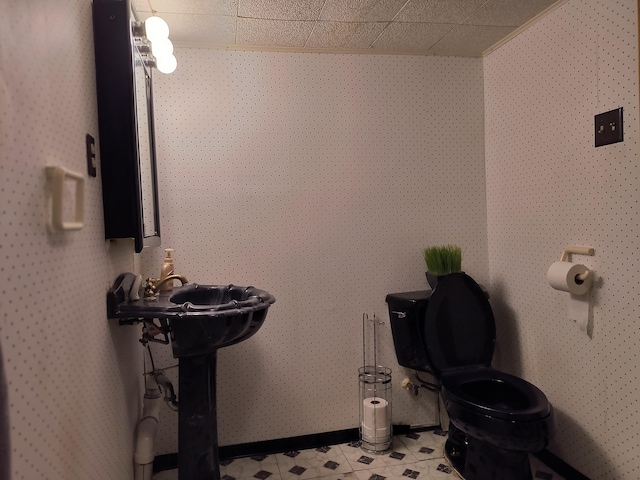 10153 S Saint Lawrence Ave, Chicago, IL 60628 - bathroom featuring toilet