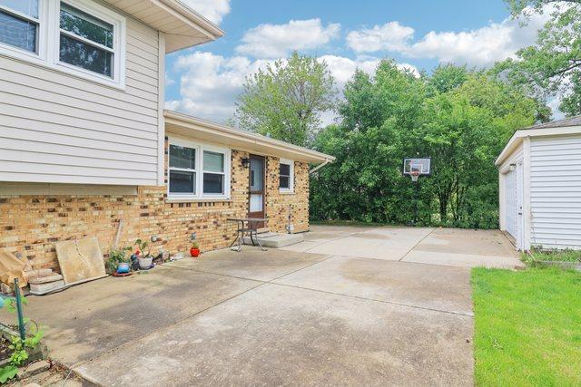 409 Wingate Dr, Schaumburg, IL 60193 - view of patio / terrace