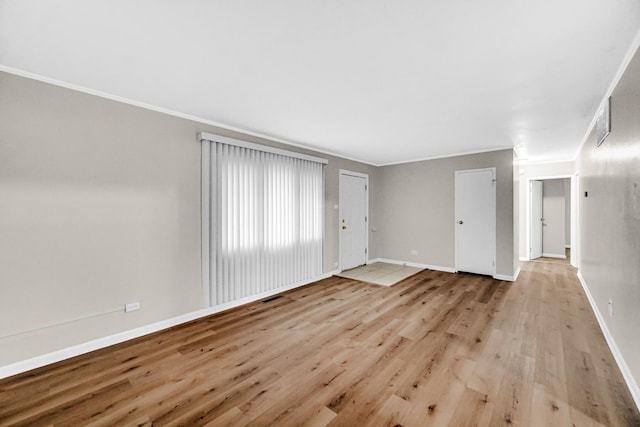 172 Nanti St, Park Forest, IL 60466 - unfurnished room with crown molding, wood finished floors, and baseboards