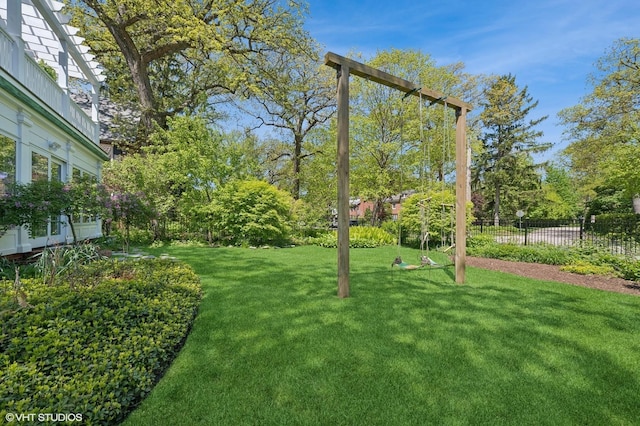 350 Elder Ln, Winnetka, IL 60093 - view of yard