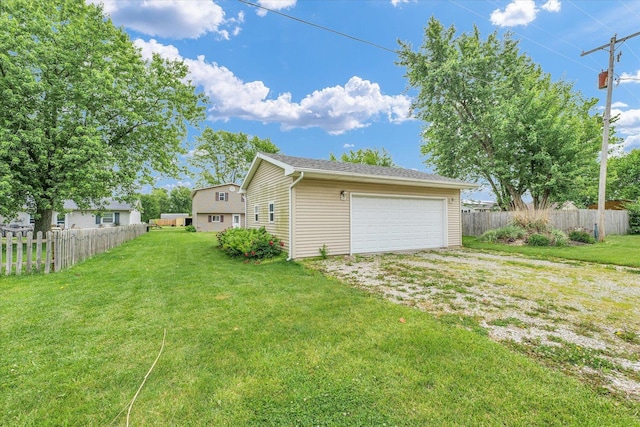 404 S Neal St, Camargo, IL 61919 - view of yard with a detached garage