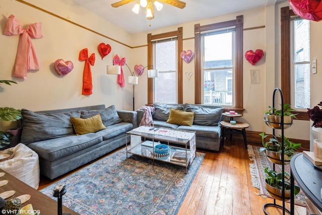 1120 W Newport Ave, Chicago, IL 60657 - living area featuring ceiling fan, hardwood / wood-style flooring, and healthy amount of natural light