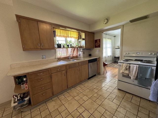 521 N Vale Ave, Rockford, IL 61107 - photo 8