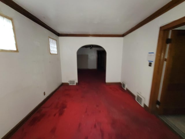 7118 S Morgan St, Chicago, IL 60621 - hall with arched walkways, ornamental molding, carpet flooring, and baseboards