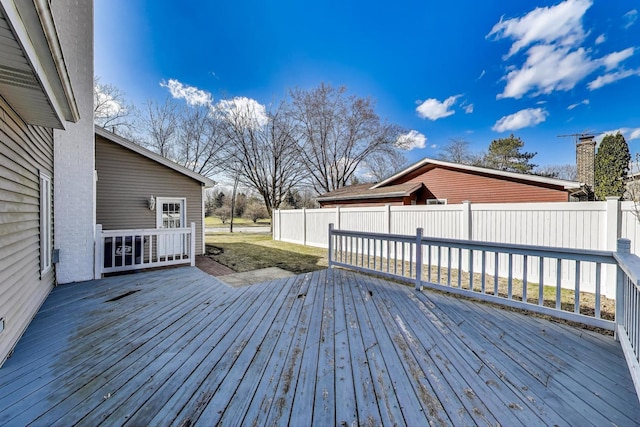 6S009 Steeple Run Dr, Naperville, IL 60540 - wooden deck featuring a fenced backyard