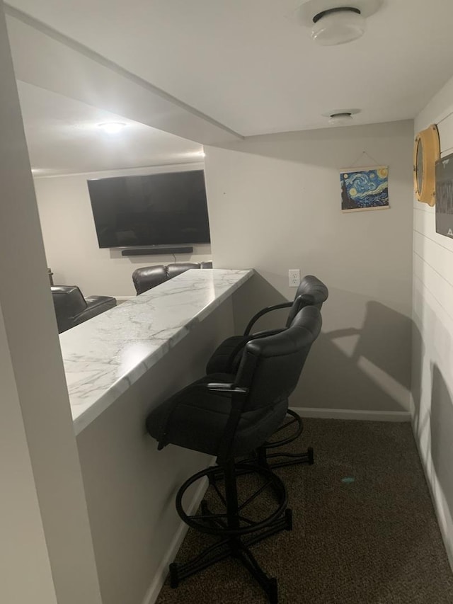 43 Kenfield Cir, Bloomington, IL 61704 - carpeted office with baseboards