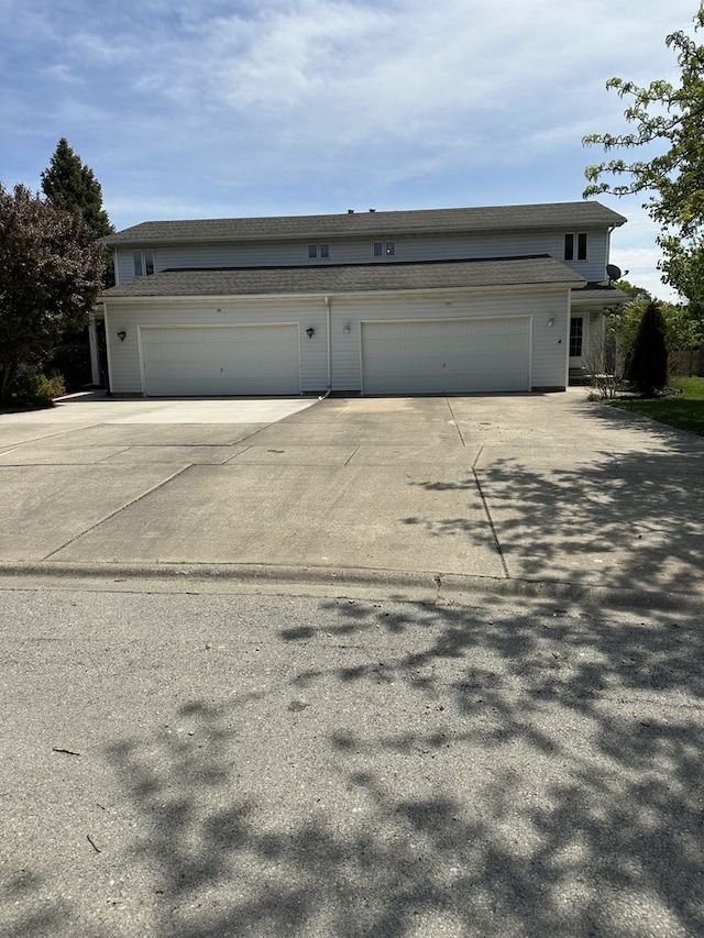 1326 Post Oak Ct Unit 1, Crest Hill, IL 60403 - garage featuring concrete driveway