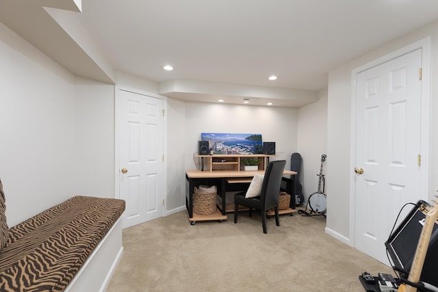 2S151 Stratford Rd, Glen Ellyn, IL 60137 - carpeted office space with recessed lighting and baseboards
