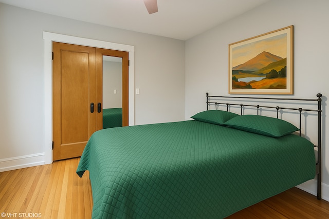 2250 N Dayton St Unit 3, Chicago, IL 60614 - bedroom featuring light wood finished floors, baseboards, and ceiling fan