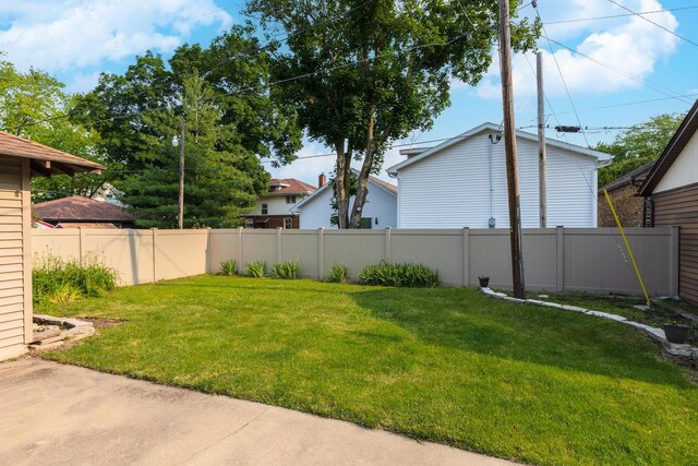 217 W Moulton St, Pontiac, IL 61764 - view of yard