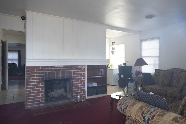 347 Manitowac St, Park Forest, IL 60466 - living area featuring a fireplace