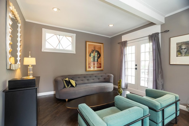 1663 W Farwell Ave, Chicago, IL 60626 - living room featuring baseboards, dark wood-style flooring, healthy amount of natural light, ornamental molding, and recessed lighting