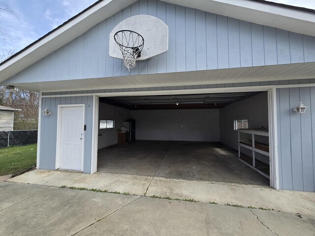 18433 Arcadia St, Lansing, IL 60438 - view of garage