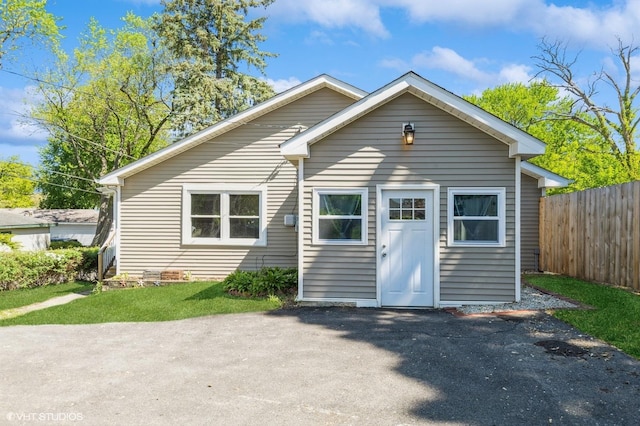 35611 N Grove Ave, Ingleside, IL 60041 - photo 1