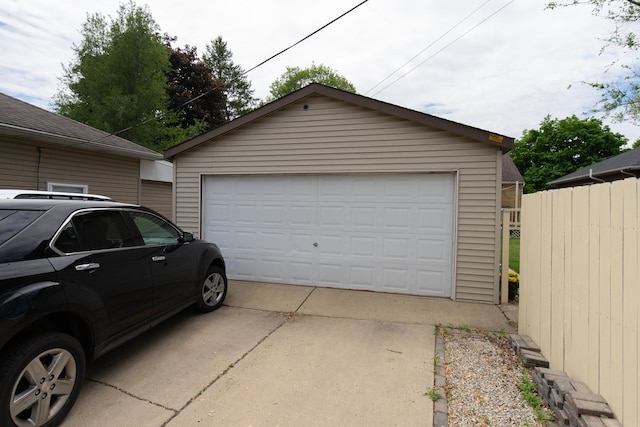 431 Griswold St, Elgin, IL 60123 - view of detached garage