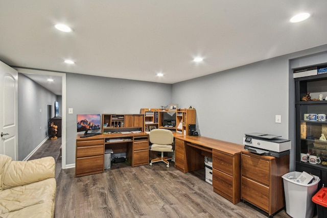 4N221 7th Ave, Addison, IL 60101 - office area featuring dark wood-style floors and recessed lighting