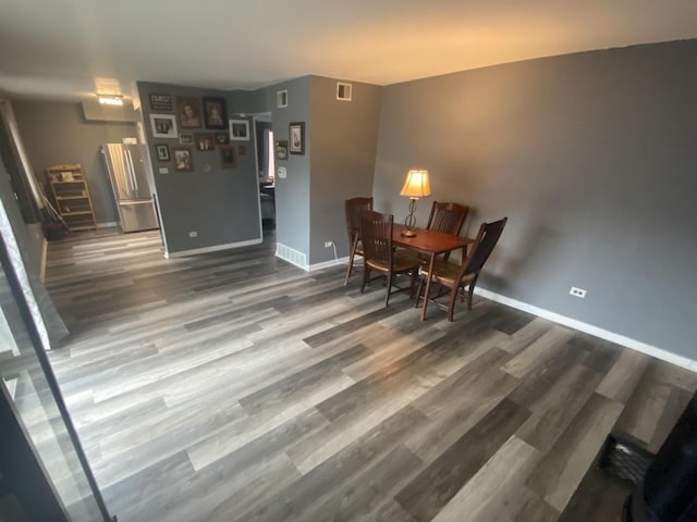 10715 S Keating Ave Unit 1C, Oak Lawn, IL 60453 - living area featuring wood finished floors and baseboards