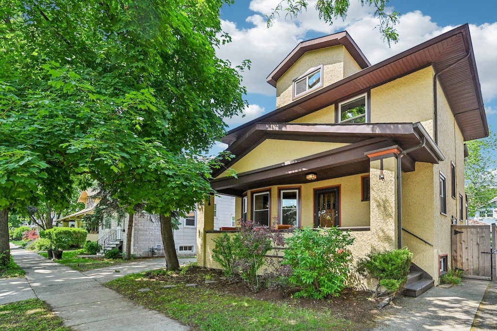 625 Carpenter Ave, Oak Park, IL 60304 - photo 1