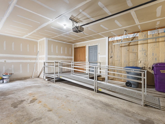 119 SE Brandywine Dr, Poplar Grove, IL 61065 - view of garage