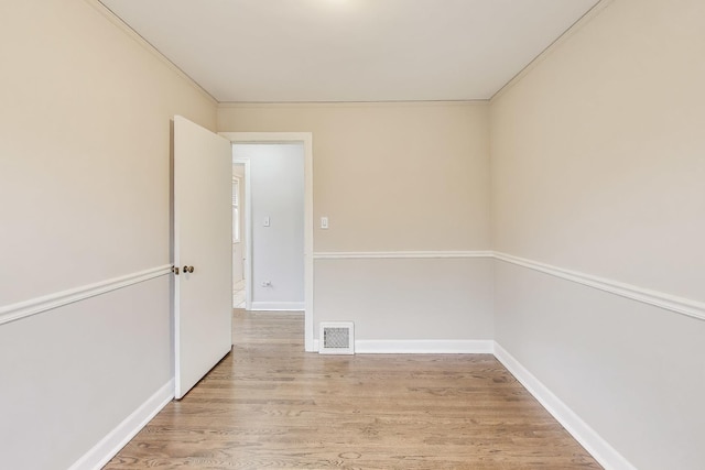 2004 Linden Ave, Park Ridge, IL 60068 - unfurnished room with light wood-type flooring and baseboards