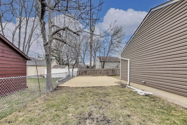 2004 Linden Ave, Park Ridge, IL 60068 - view of yard with a patio area