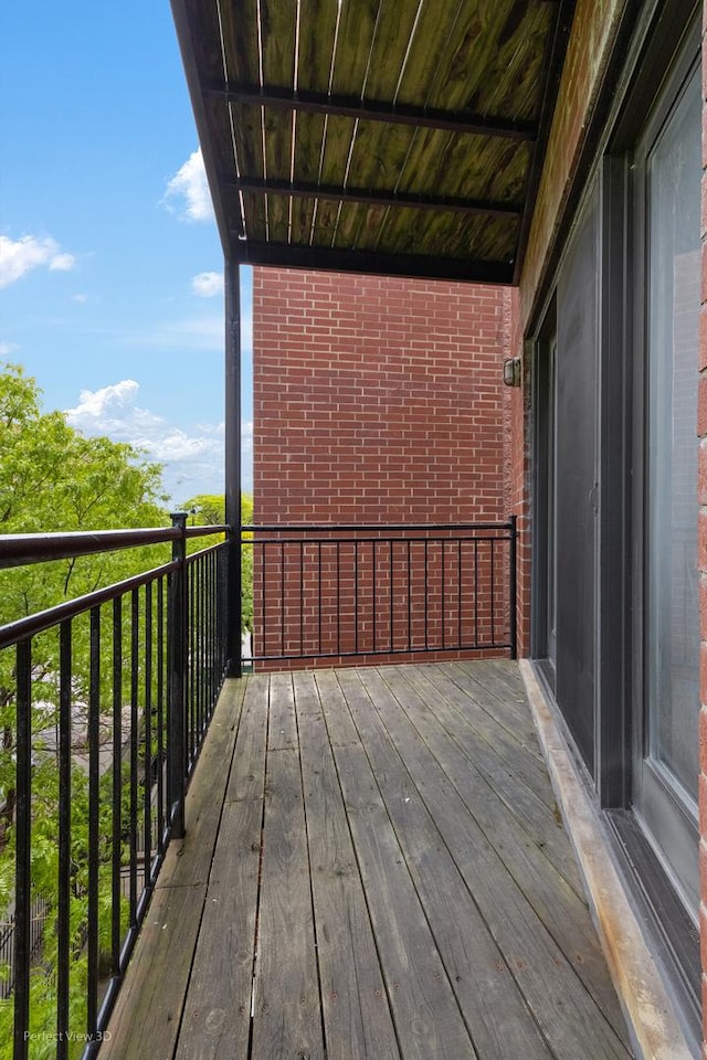 25 E 26th St Unit 4, Chicago, IL 60616 - view of wooden terrace