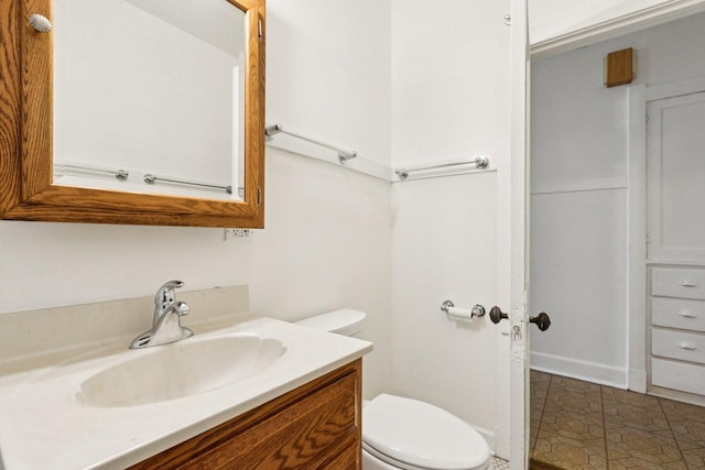 217 S Oak Park Ave, Oak Park, IL 60302 - bathroom featuring toilet and vanity