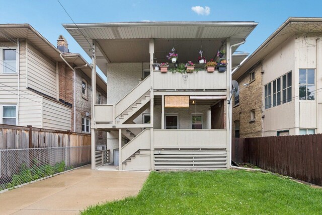 217 S Oak Park Ave, Oak Park, IL 60302 - view of building exterior featuring stairway