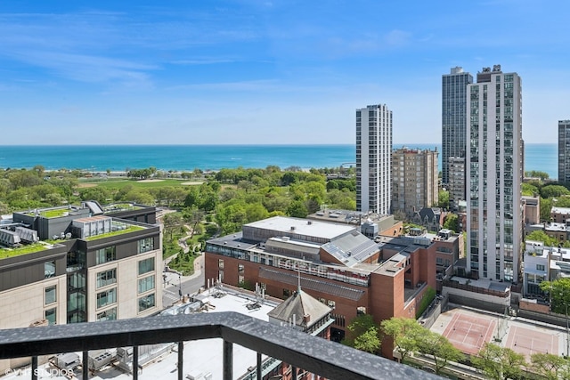1560 N Sandburg Ter Unit 2202, Chicago, IL 60610 - view of urban area featuring a nearby body of water