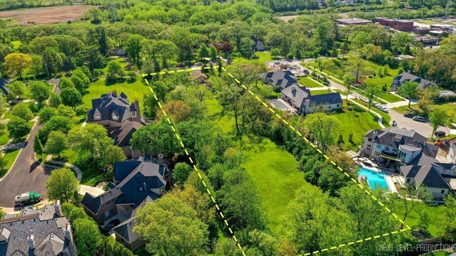 1S558 Sunnybrook Rd, Glen Ellyn, IL 60137